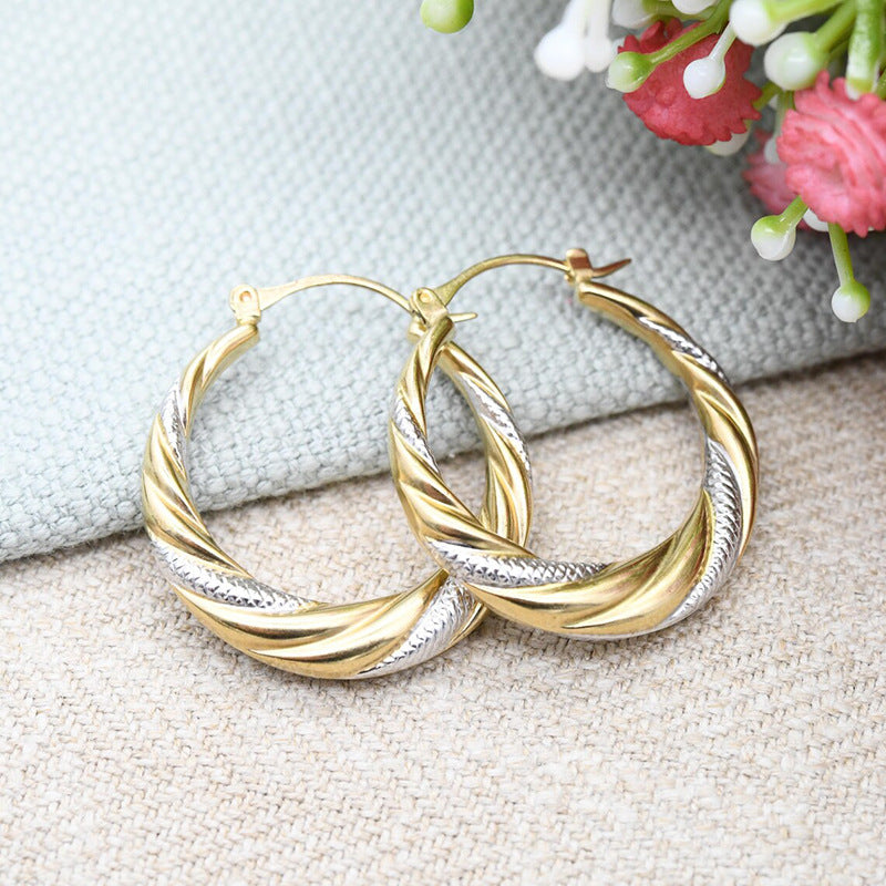Women's Chunky Knit Statement Jewelry